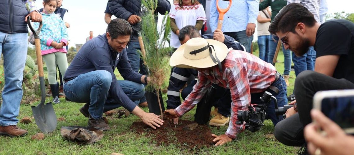 Arranca-Alfonso-Martinez-campana-de-reforestacion-ambiciosa-700-mil-arboles-este-2023-03